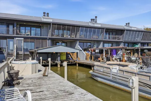 157 Dyke Road, Ridgeland, MS 39157