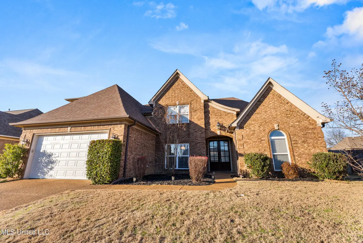 2904 S Cherry Drive, Southaven, MS 38672 - #1