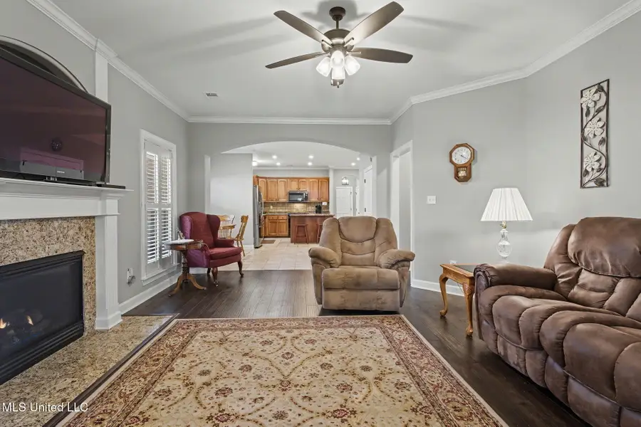 3228 Foxdale Loop, Southaven, MS 38672 - #3