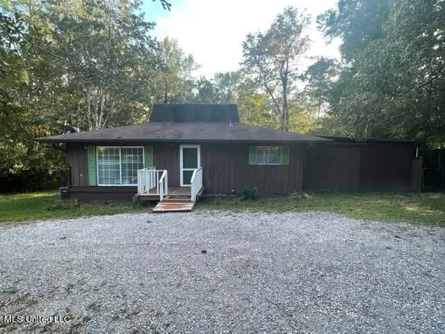 96457 W Diamondhead Drive, Diamondhead, MS 39525 - #1