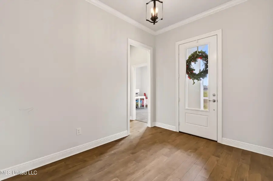 105 Jefferson Davis Parkway, Picayune, MS 39466 - #3