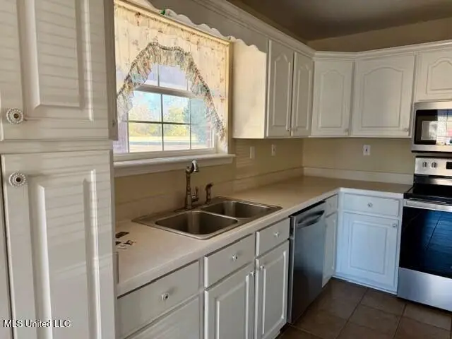 38 Wyatt Lane, Picayune, MS 39466 - #3