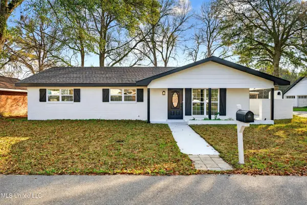 617 Mills Street, Picayune, MS 39466