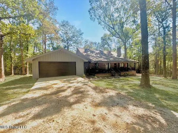 25 David Johnson Road, Poplarville, MS 39470