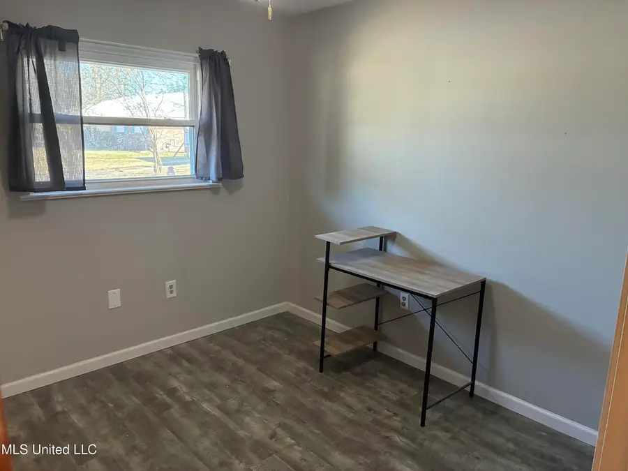 3 W Bainbridge Place, Long Beach, MS 39560 - #2