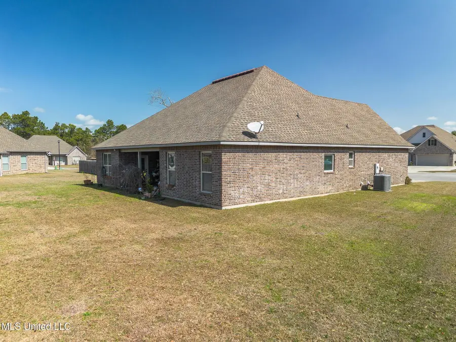 7559 Alex Court, Ocean Springs, MS 39564 - #2