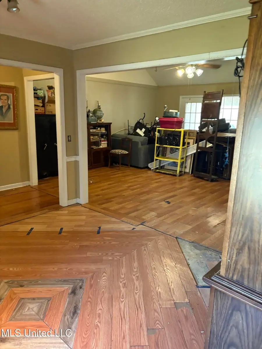 124 Westlake Drive, Brandon, MS 39047 - #3