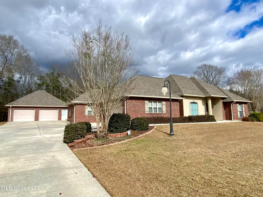 74 N Hill W Drive, Carriere, MS 39426 - #2