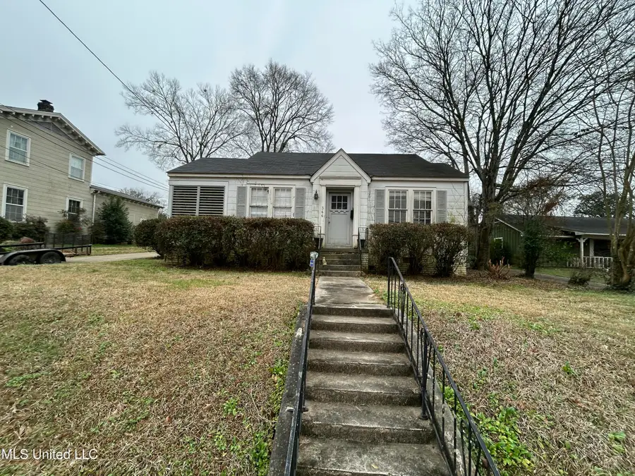 366 E Center Street, Canton, MS 39046 - #2