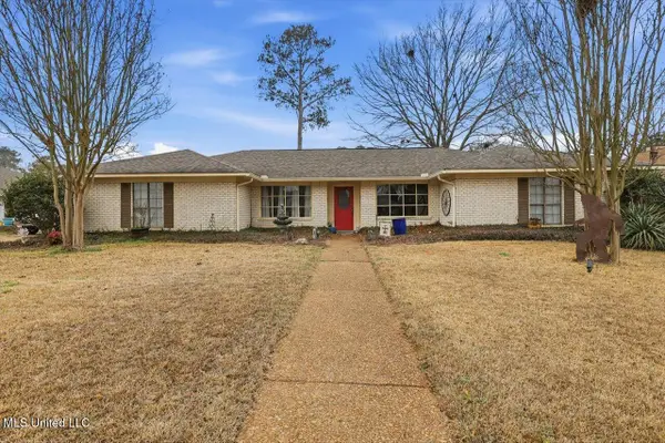 229 Greenfield Place, Brandon, MS 39047