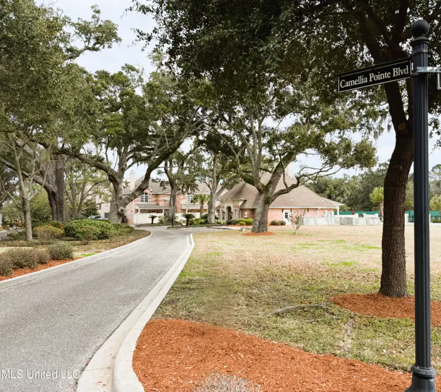 414 Elegans Court, Ocean Springs, MS 39564 - #2