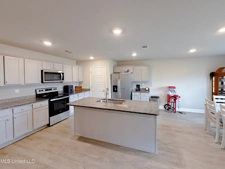 125 Mulberry Drive, Lucedale, MS 39452 - #3