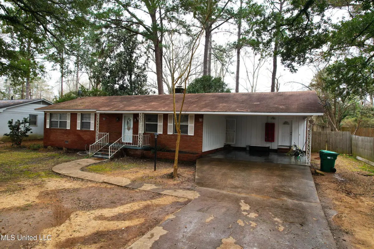 902 S Jackson Street, Brookhaven, MS 39601 - #1
