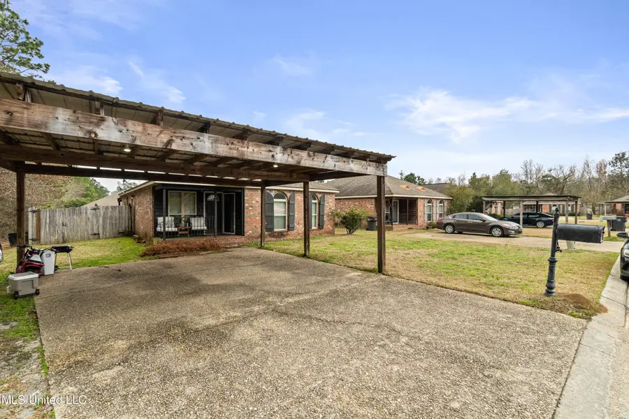 8 Findlay Street, Hattiesburg, MS 39402 - #2