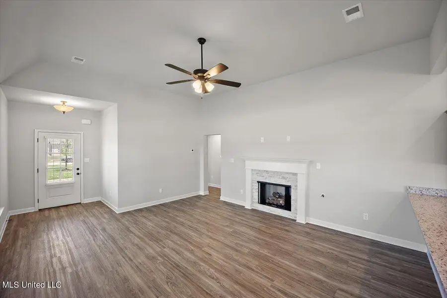 6469 E John Hamilton Way, Olive Branch, MS 38654 - #2