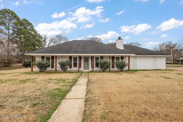 405 Beaver Creek Drive, Ridgeland, MS 39157