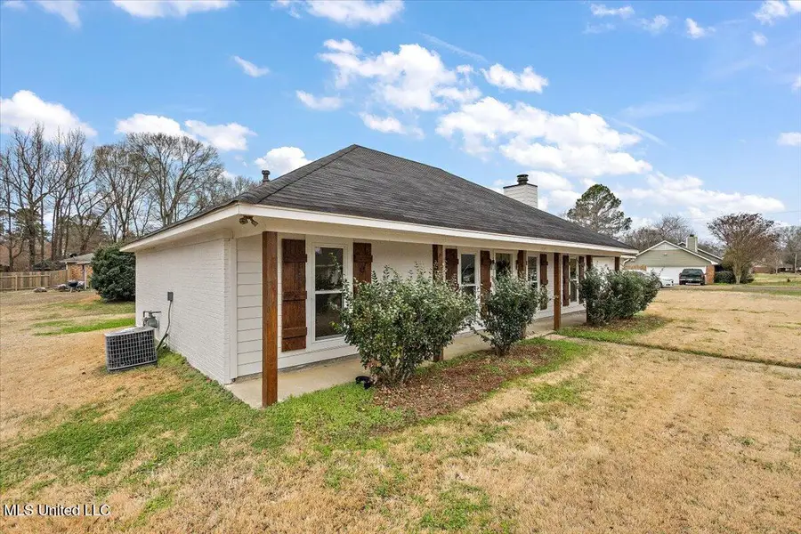 405 Beaver Creek Drive, Ridgeland, MS 39157 - #2