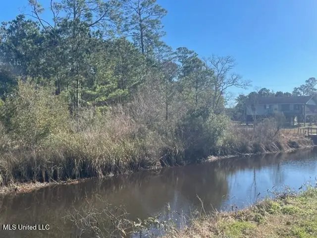 Everest Street, Bay Saint Louis, MS 39520 - #1