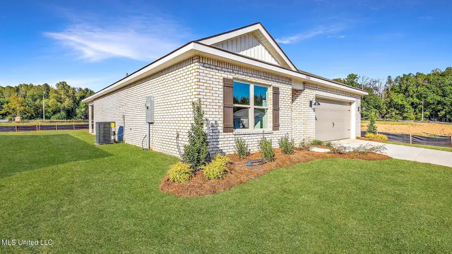 5012 Fox Glen Drive, Jackson, MS 39212 - #3