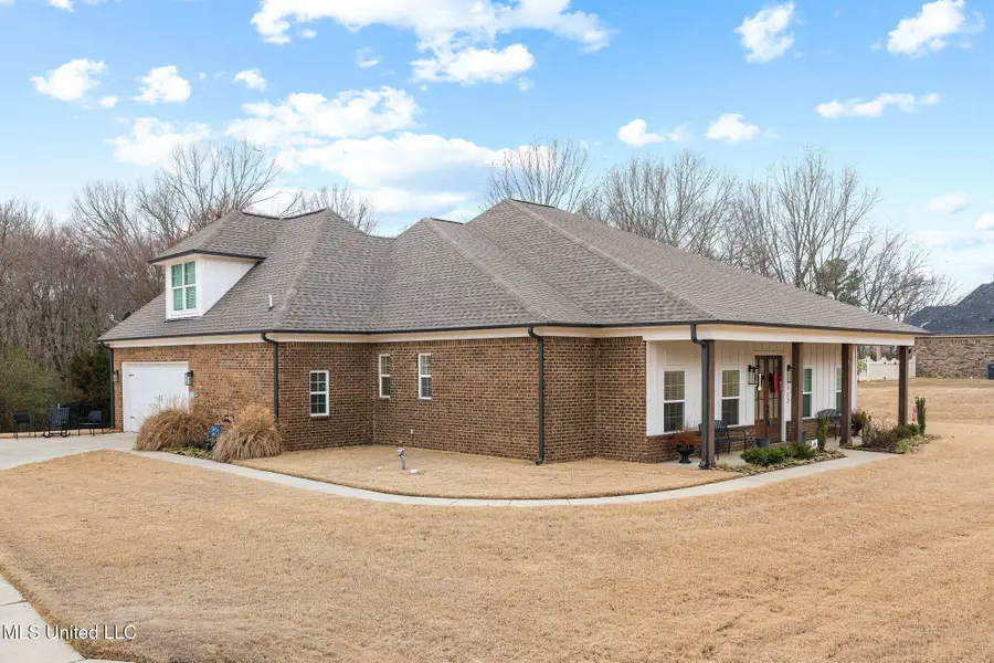 112 Oak Manor Drive, Coldwater, MS 38618 - #3