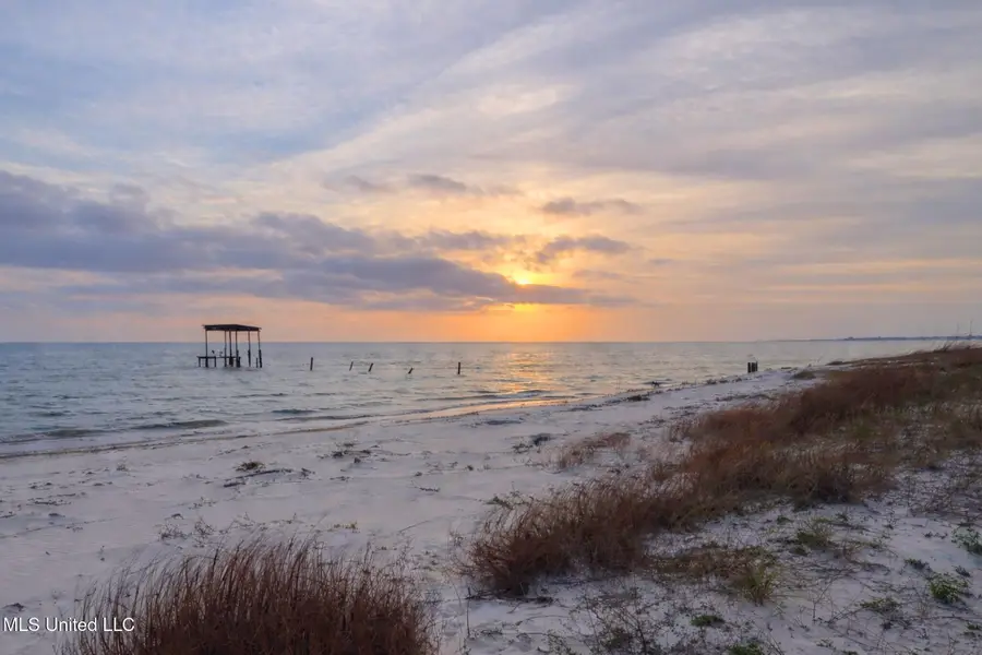 7805 Belle Fontaine Drive, Ocean Springs, MS 39564 - #3