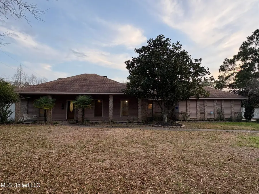 11201 Creek Drive, Gulfport, MS 39503 - #2