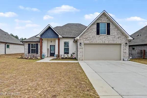 14636 Lillian Way, Ocean Springs, MS 39565