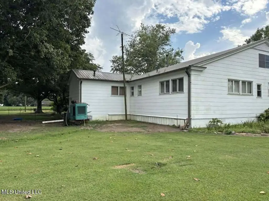 1200 Highway 16, Yazoo City, MS 39194 - #2