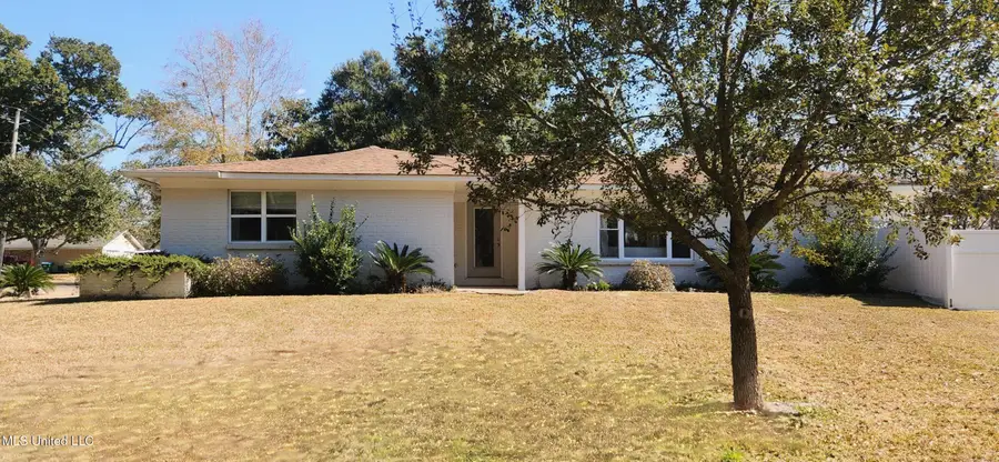 2100 Lafitte Street, Ocean Springs, MS 39564 - #3