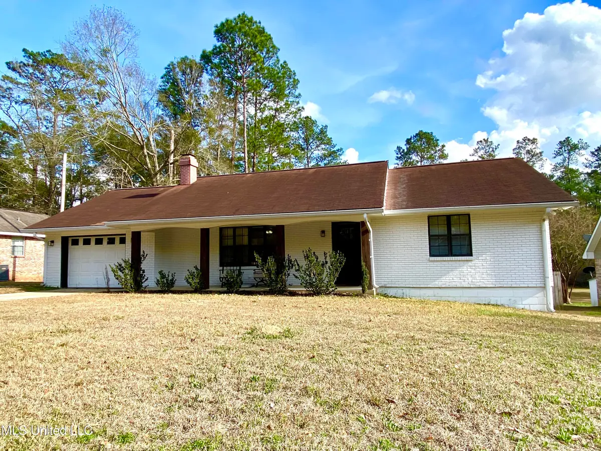 107 W Lakeshore Drive, Carriere, MS 39426 - #1