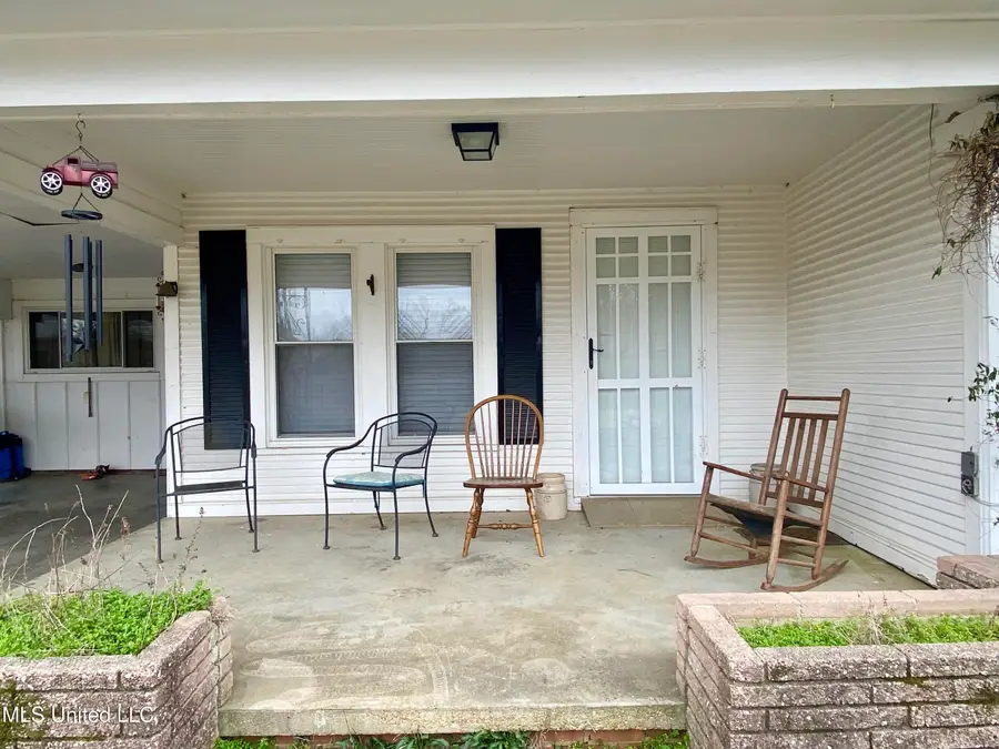 1048 Barnes Road, Crystal Springs, MS 39059 - #2