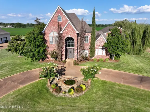 1600 River Oaks Drive, Greenwood, MS 38930