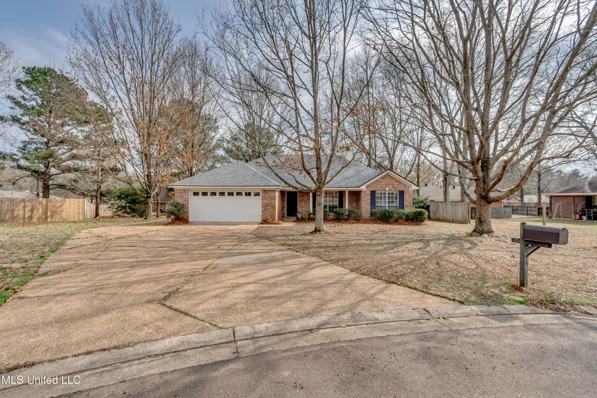 404 White Oak Cove, Florence, MS 39073 - #1