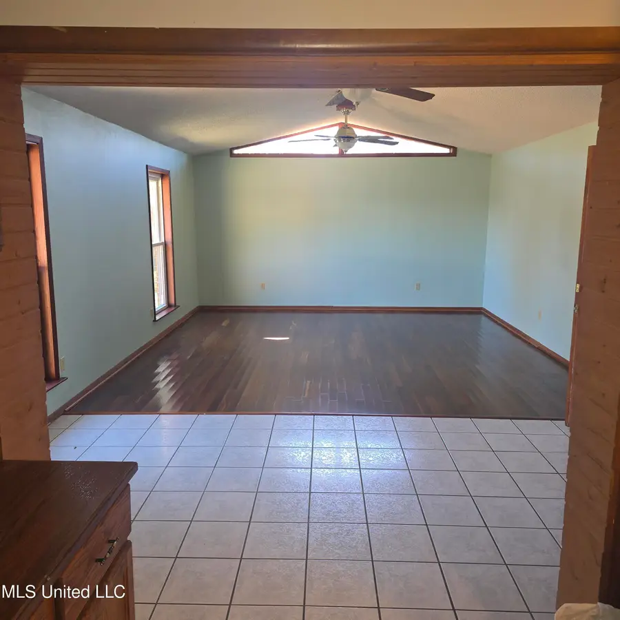 2704 English Drive, Ocean Springs, MS 39564 - #2