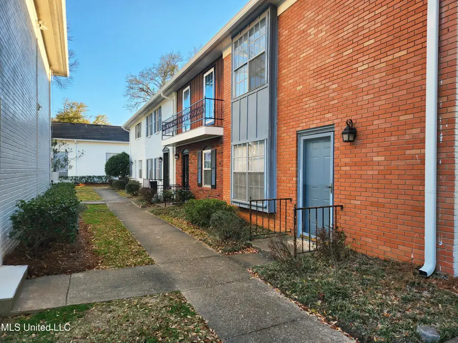 5025 Wayneland Drive, Jackson, MS 39211 - #3