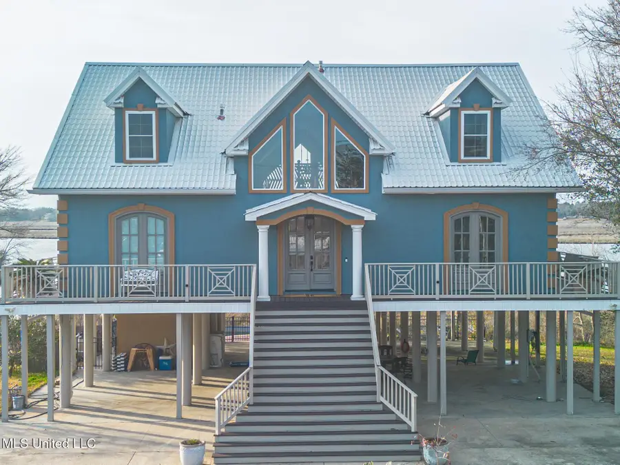 957 N Shore Drive, Biloxi, MS 39532 - #3