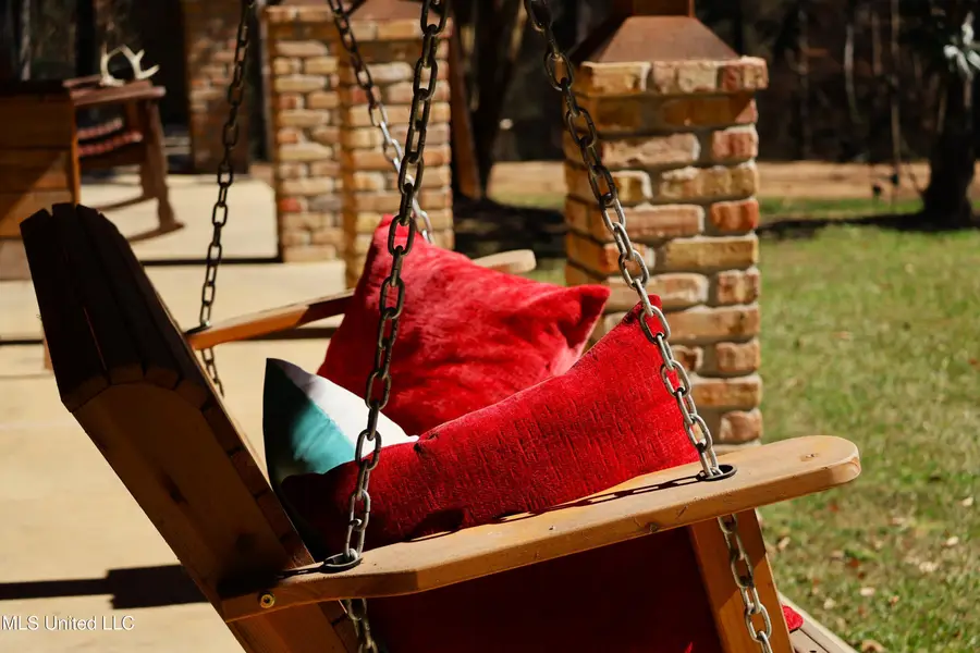 2052 S Topisaw, Summit, MS 39666 - #2