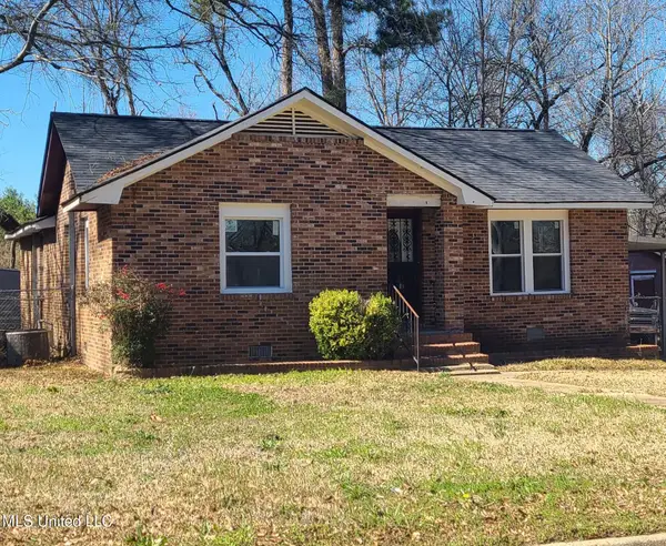 333 Bon Air Street, Jackson, MS 39209
