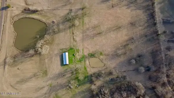 1255 N Chapel Hill Road, Raymond, MS 39154