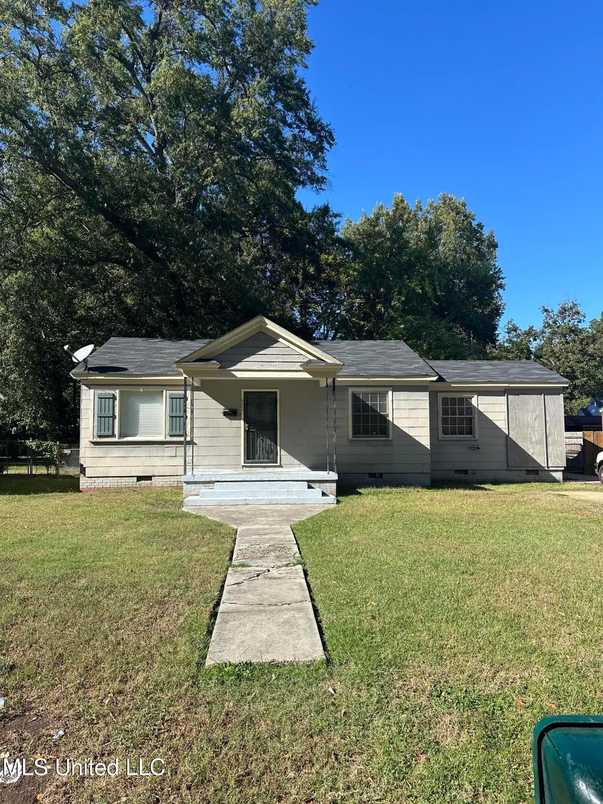 602 Cherokee Road, Greenwood, MS 38930 - #1