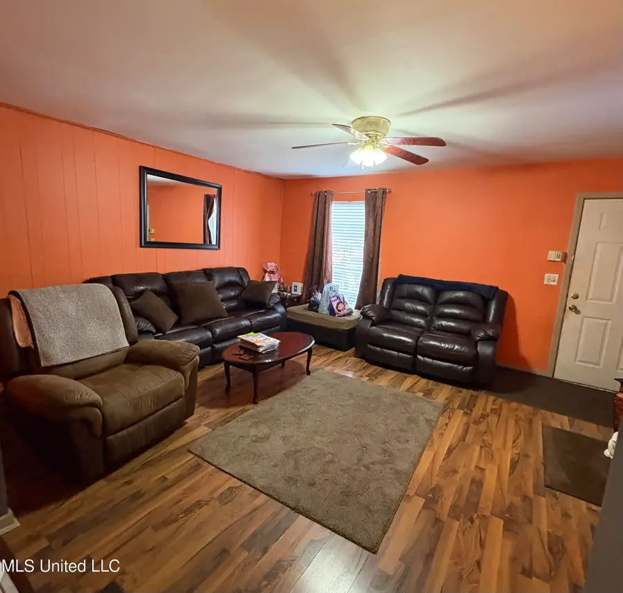 1732 Brookhollow Circle, Jackson, MS 39212 - #2