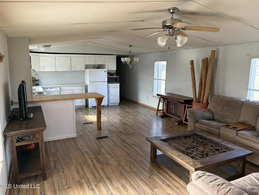 152 Ed Hawkins Road, Yazoo City, MS 39194 - #2