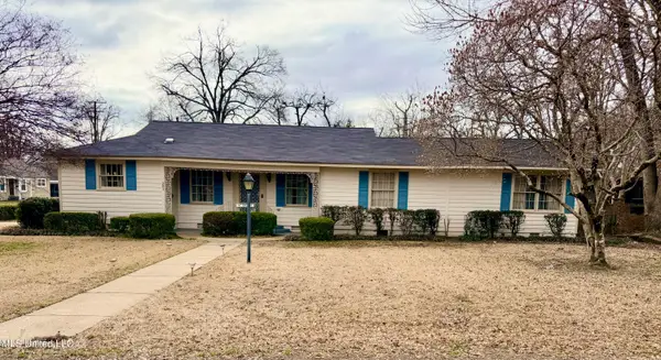 301 W Harding Avenue, Greenwood, MS 38930