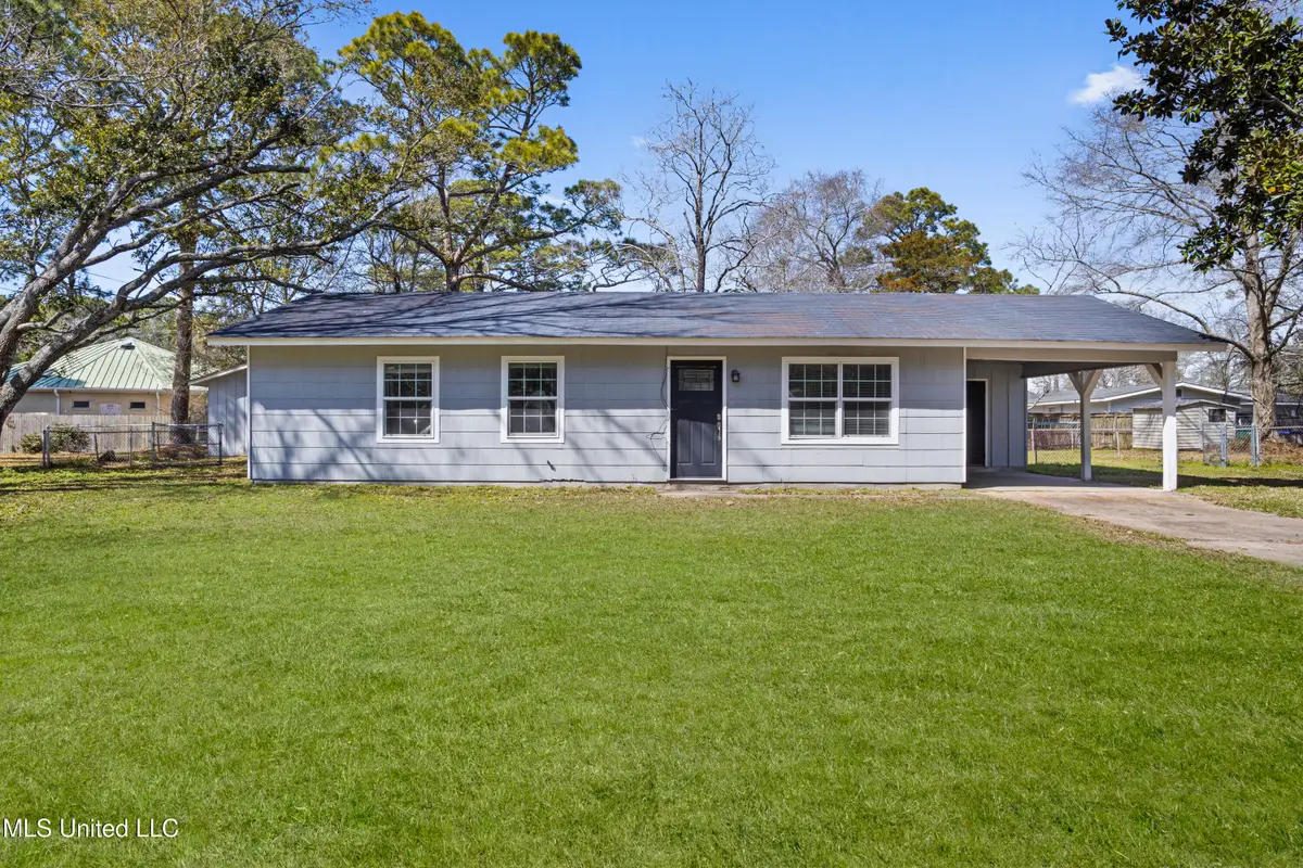 3709 Pineview Drive, Pascagoula, MS 39581 - #1