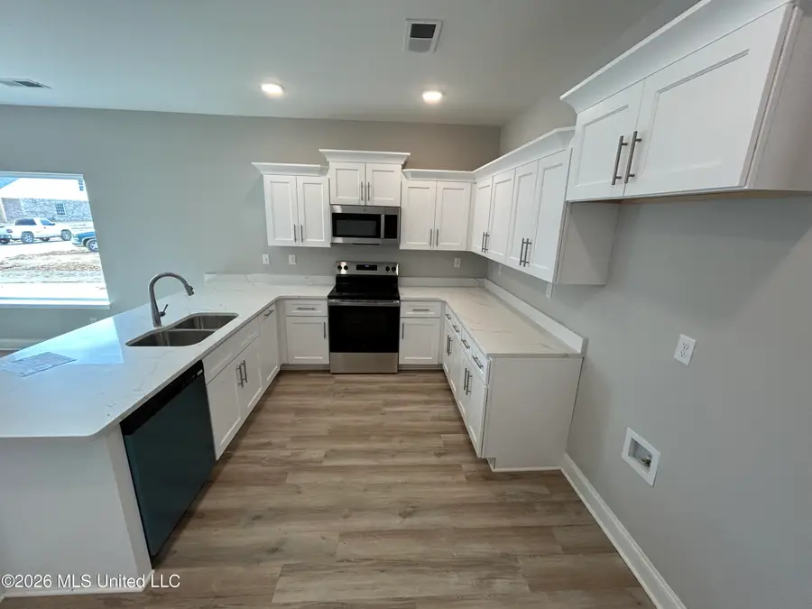 7203 Hickory Hollow Road, Walls, MS 38680 - #3