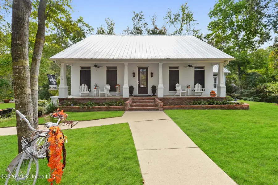 3200 Magnolia Lane, Ocean Springs, MS 39564 - #2