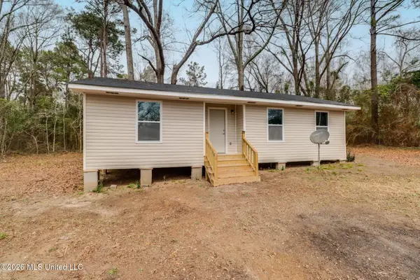 7 Bowen Street, Wiggins, MS 39577