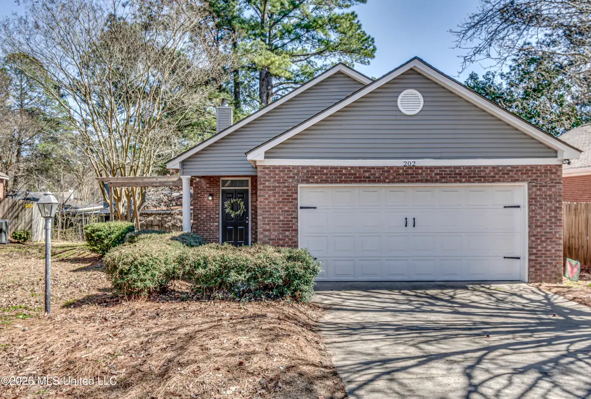 202 Commonwealth Avenue, Brandon, MS 39047 - #1