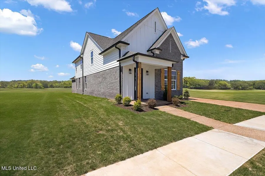 902 Coahoma Court, Nesbit, MS 38651 - #2