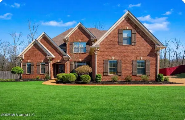 1884 W Keenlan Drive, Hernando, MS 38632